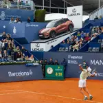 Lexus propone una experiencia de electrificación e innovación en el Trofeo Conde de Godó de tenis