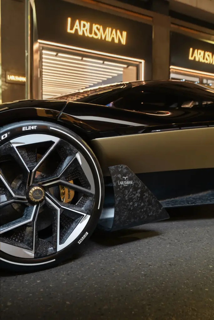 LOTUS THEORY 12 Motor16