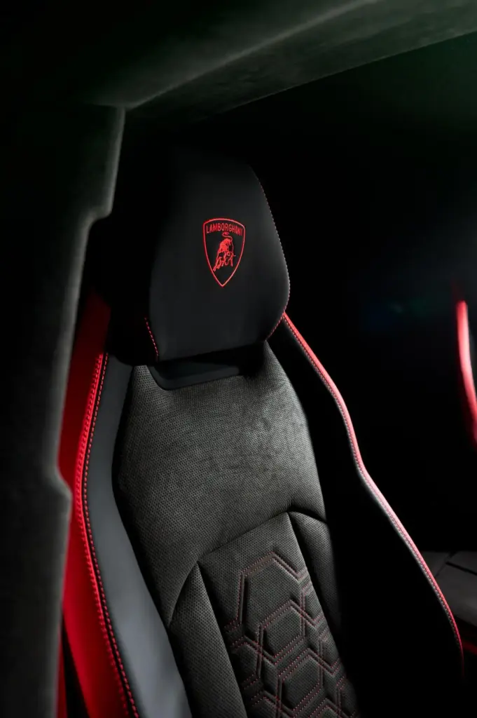 Lamborghini Urus SE Tettonero Capsule 12 Motor16