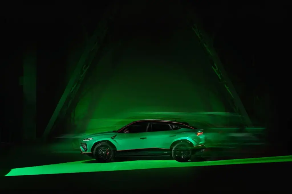 Lamborghini Urus SE Tettonero Capsule 15 Motor16