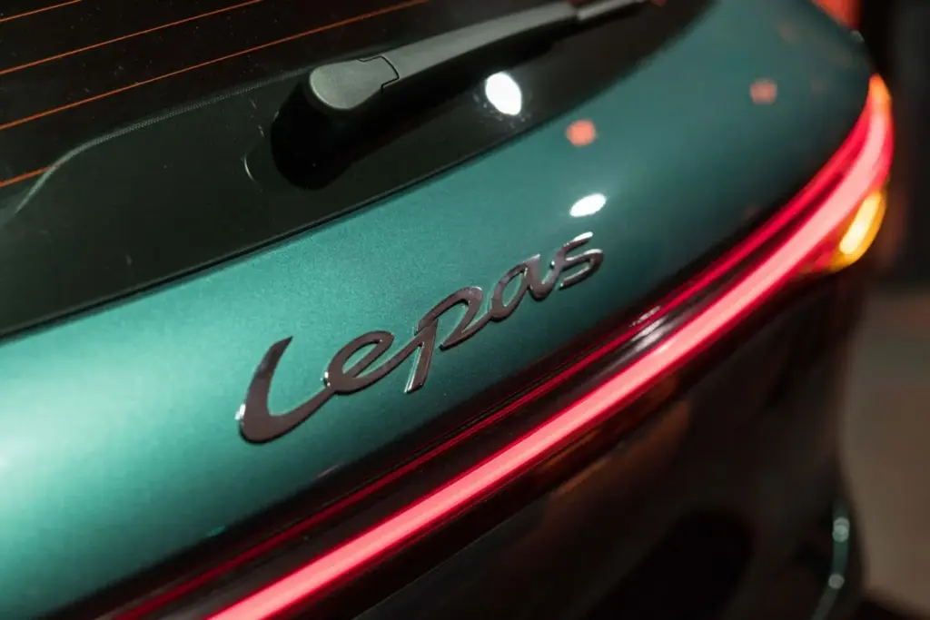 Lepas L6 LHS Milan 4 Motor16