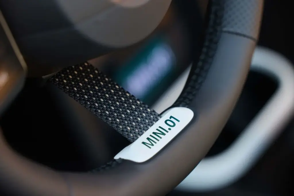 MINI.01 28 Motor16