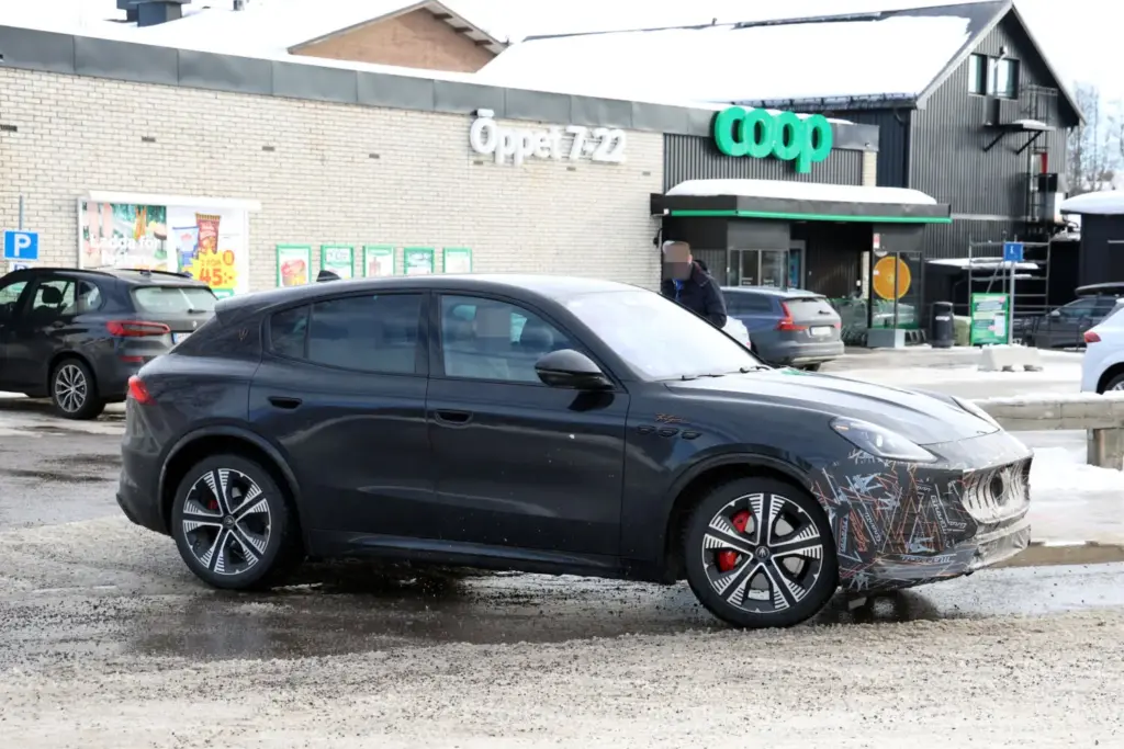 Maserati Grecale Folgore FL 10 Motor16