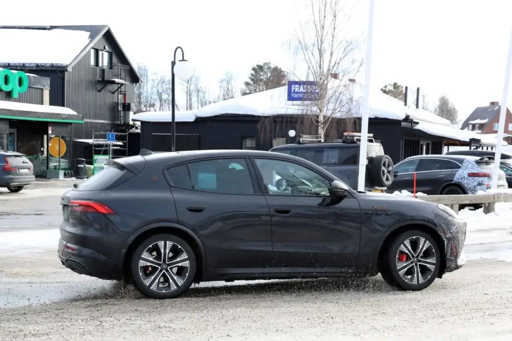 Maserati Grecale Folgore FL 13 Motor16