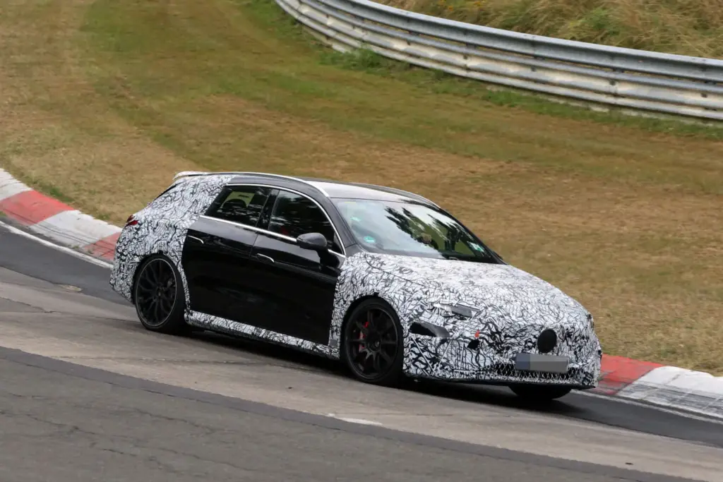 Mercedes AMG CLA Shooting Brake EQ Nurburgring 3 Motor16