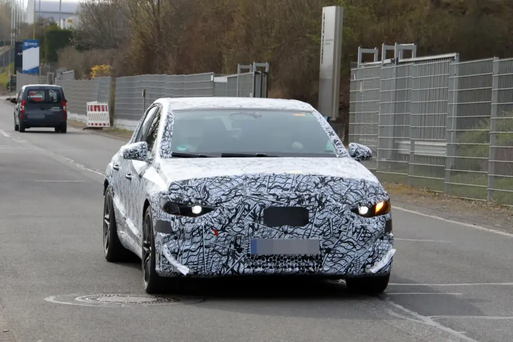 El Mercedes Clase E EQ 100 % eléctrico también pasará por AMG 4 Motor16 Mercedes AMG Clase E EQ 2028 1 Motor16