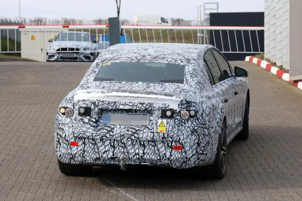 El Mercedes Clase E EQ 100 % eléctrico también pasará por AMG 2 Motor16 Mercedes AMG Clase E EQ 2028 20 Motor16