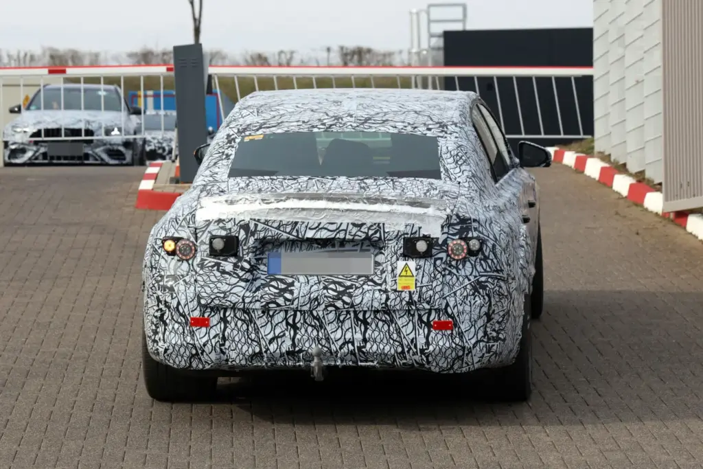 El Mercedes Clase E EQ 100 % eléctrico también pasará por AMG 21 Motor16 Mercedes AMG Clase E EQ 2028 21 Motor16