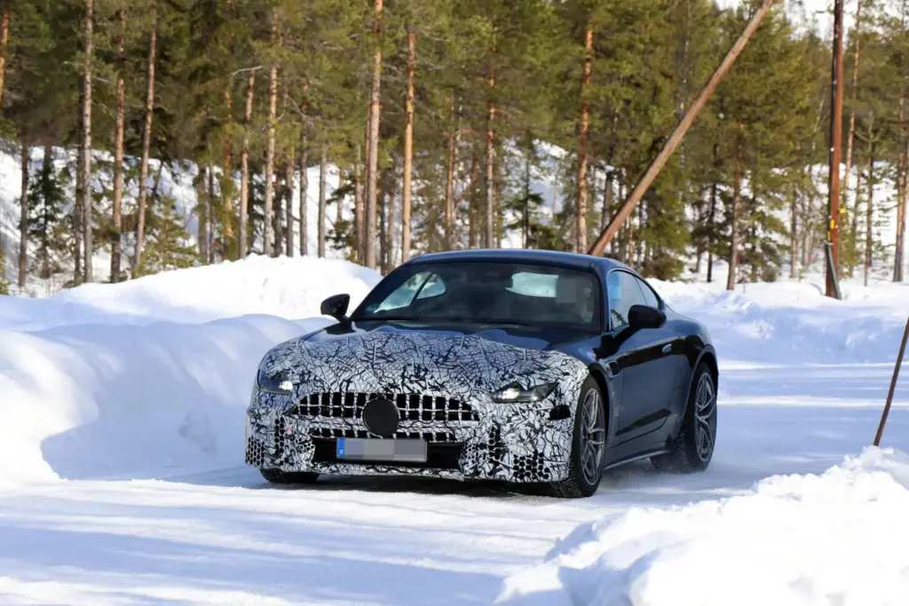 Mercedes AMG GT 43 restyling 1 Motor16