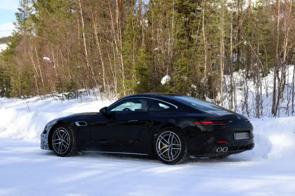 Mercedes AMG GT 43 restyling 10 Motor16