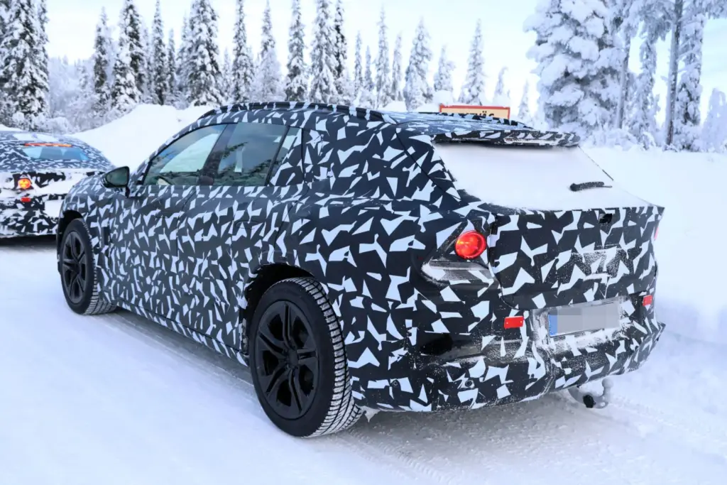 Mercedes AMG SUV EQ 2028 10 Motor16