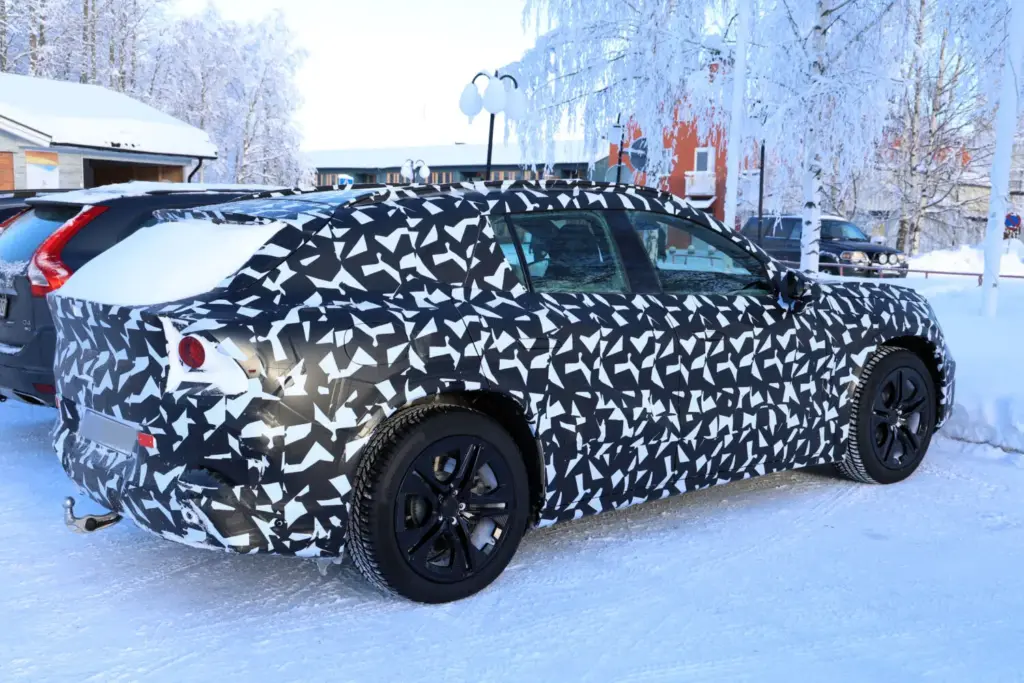 Mercedes AMG SUV EQ 2028 15 Motor16