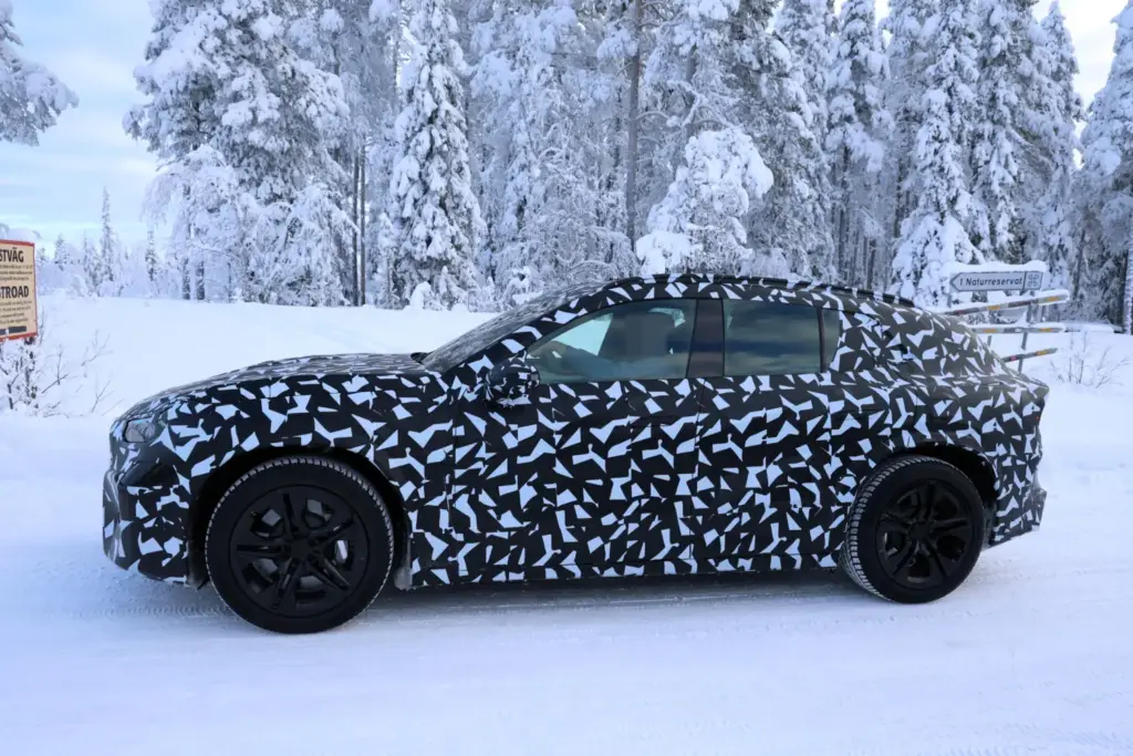 Mercedes AMG SUV EQ 2028 8 Motor16