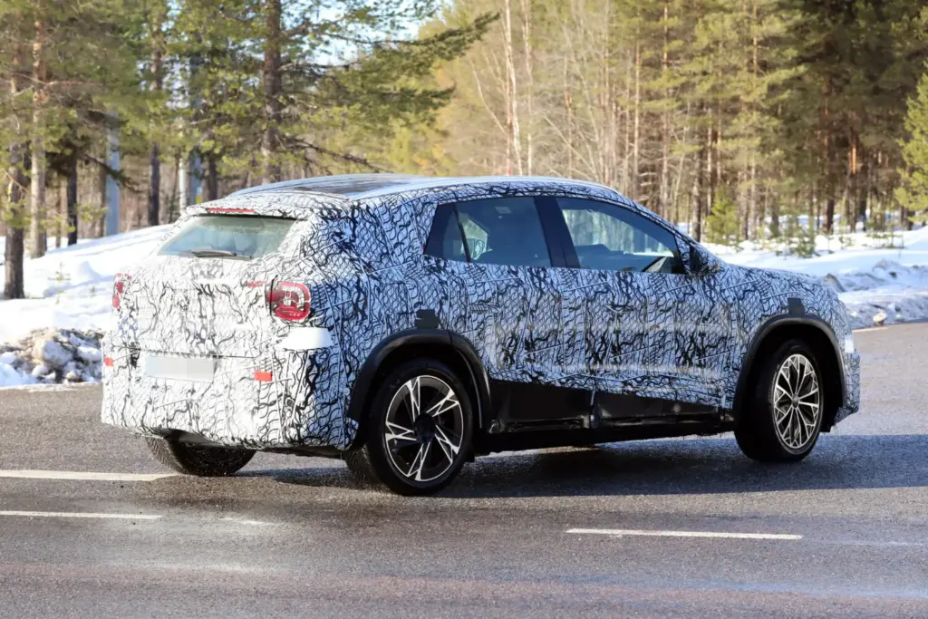 Mercedes Benz GLA EQ 2027 11 Motor16