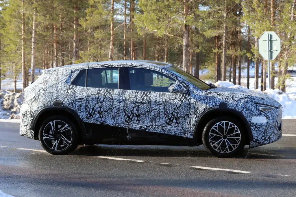 Mercedes Benz GLA EQ 2027 8 Motor16