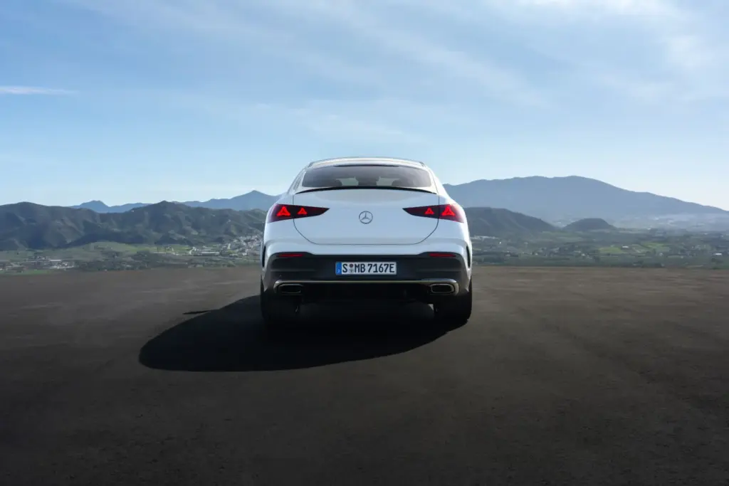 Mercedes Benz GLE Coupe 2026 9 Motor16