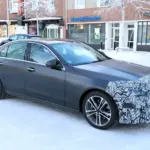 Fotos espía del Mercedes Clase C 2027, la renovación de la mítica berlina