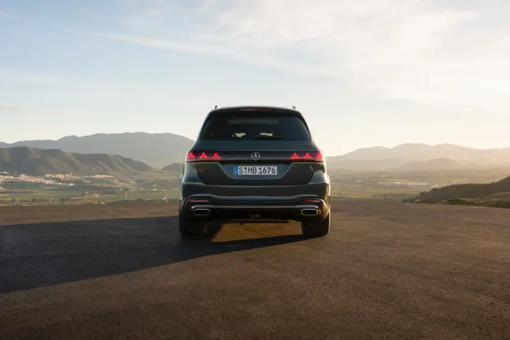 Mercedes GLS 2026 11 Motor16