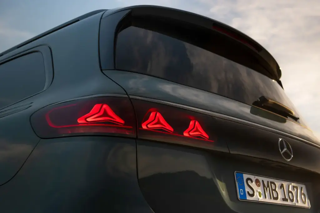 Mercedes GLS 2026 27 Motor16