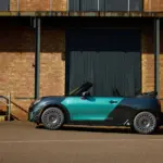 Este Mini John Cooper Works Convertible se llama Mini.01 y es un encargo muy especial