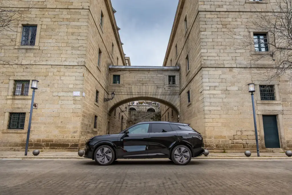 Motor16 Lynk and CO Tour EL ESCORIAL 23 Motor16