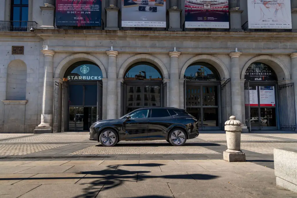 Motor16 Lynk and CO Tour MADRID6 Motor16