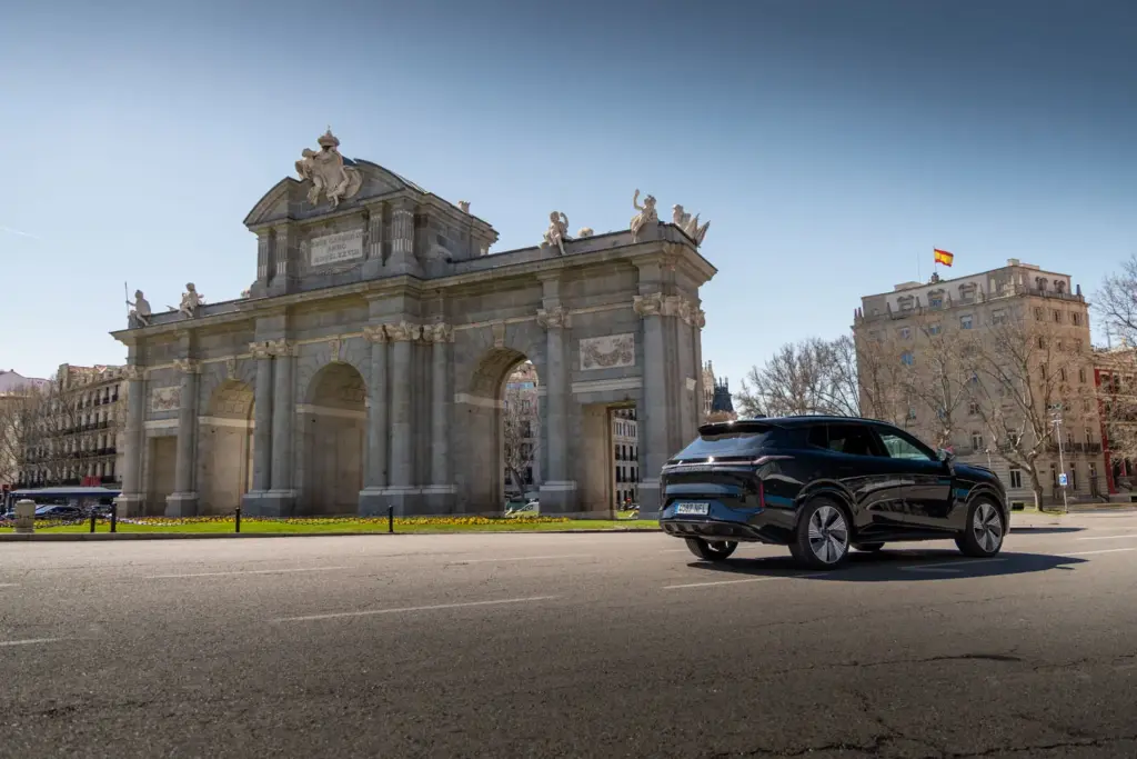 Motor16 Lynk and CO Tour MADRID7 Motor16