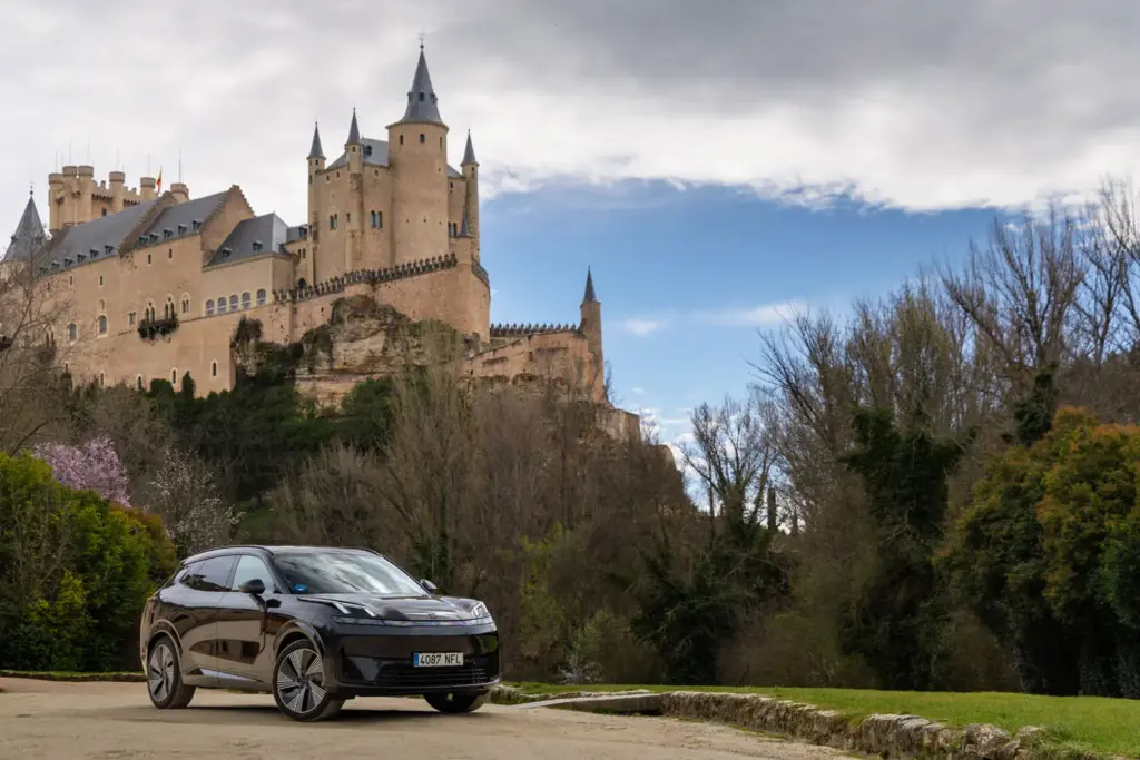 Motor16 Lynk and CO Tour SEGOVIA42 Motor16