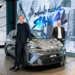 Oliver Blume y Markus Haupt presentan el CUPRA Raval: «Queremos abrir un segmento con coches accesibles y casi premium»