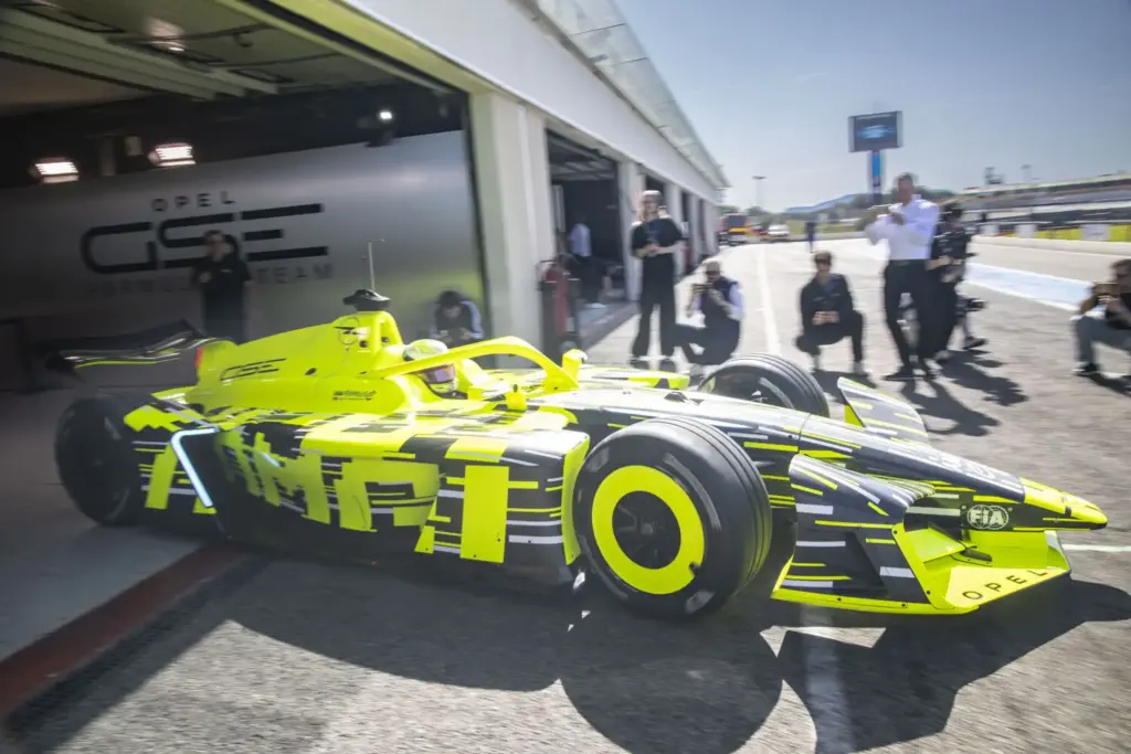 OPEL FORMULA E 11 Motor16