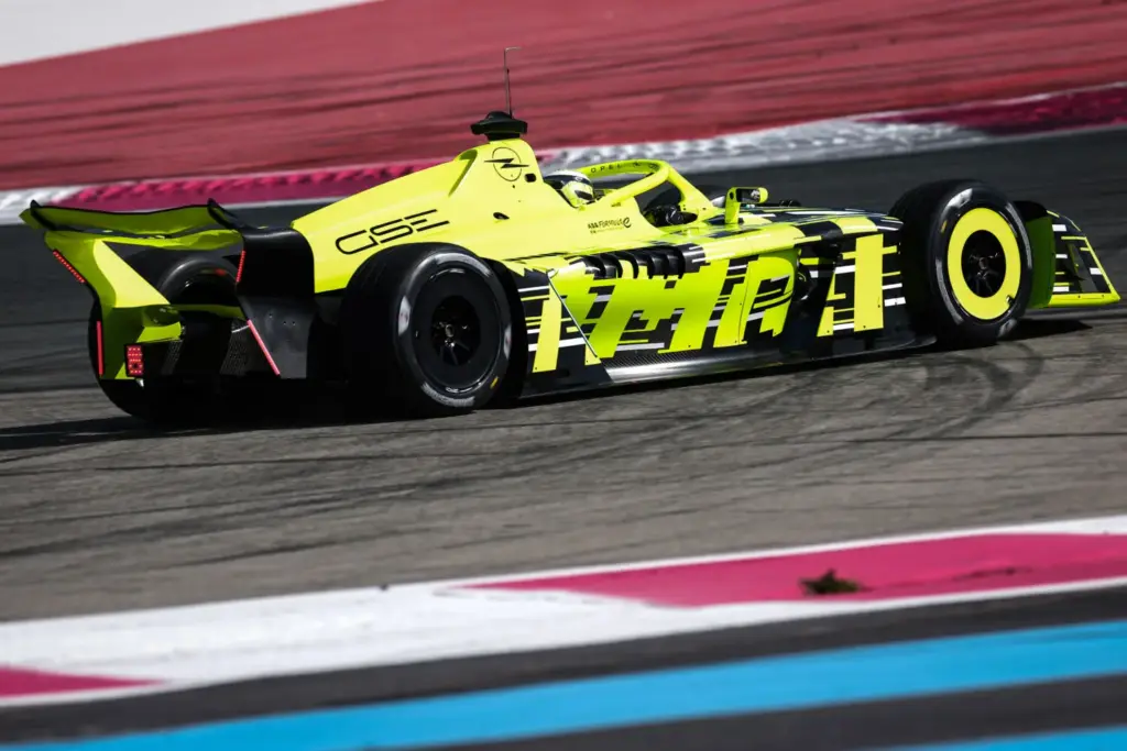 OPEL FORMULA E 17 Motor16