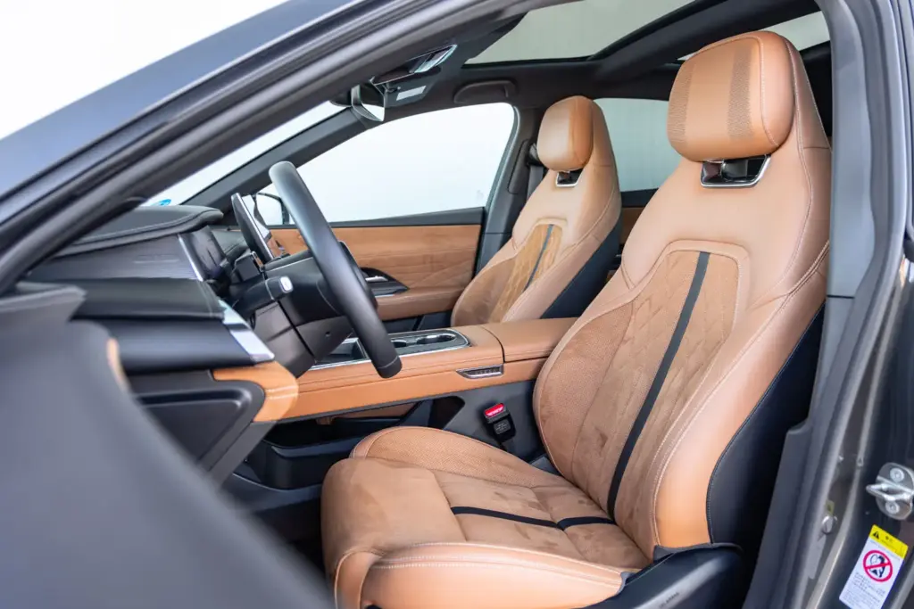 PRUEBA MAZDA 6E 26 Motor16