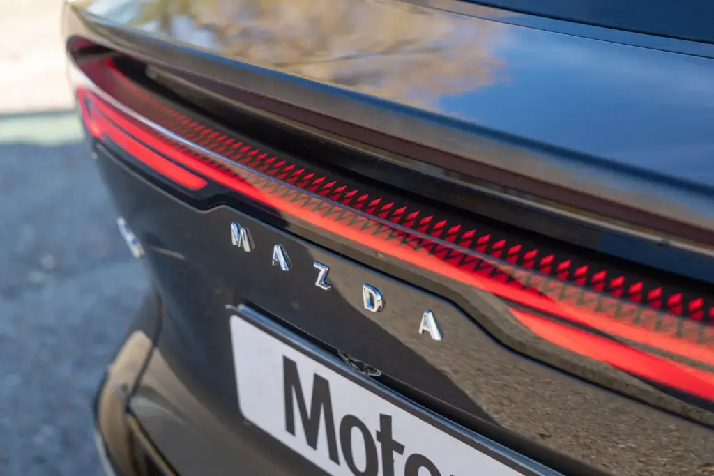 PRUEBA MAZDA 6E 6 Motor16