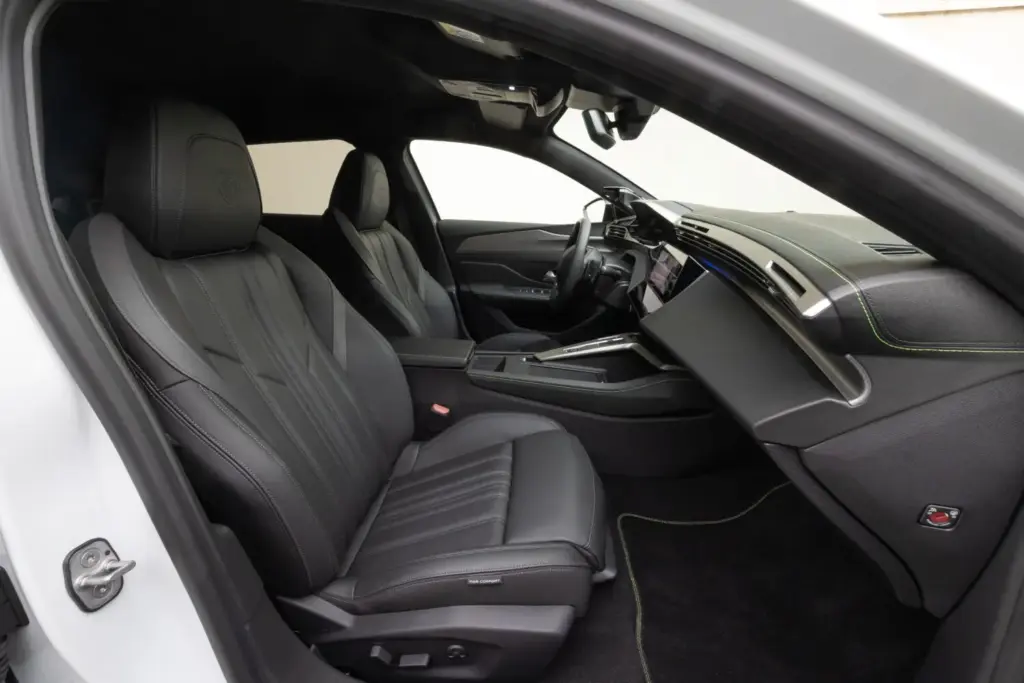 Peugeot 408 41 Motor16