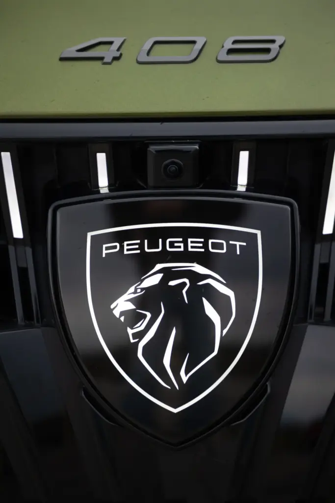 Peugeot 408 6 Motor16