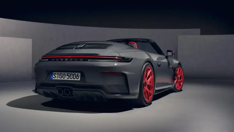Porsche 911 sube un 19 % en ventas, pero el primer semestre de 2026 cae un 16 % por Taycan y Macan eléctrico