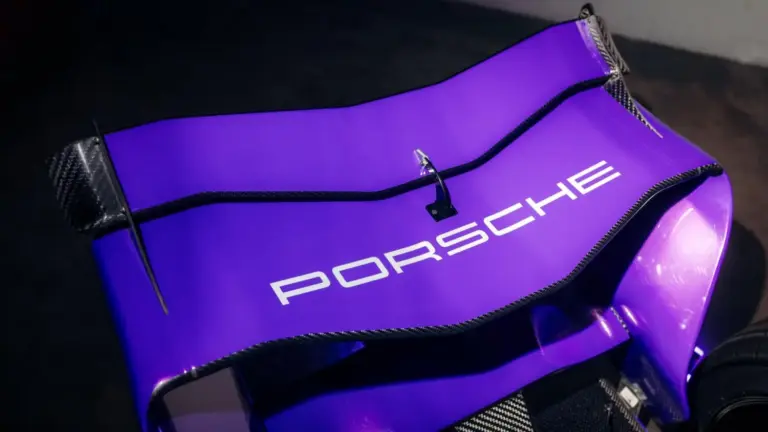 Porsche anuncia reducción de producción a 200.000 coches: nuevo CEO busca rentabilidad