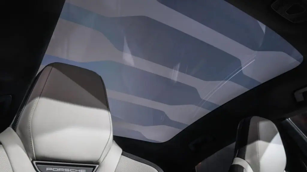 Porsche Cayenne Coupe Electric 28 Motor16