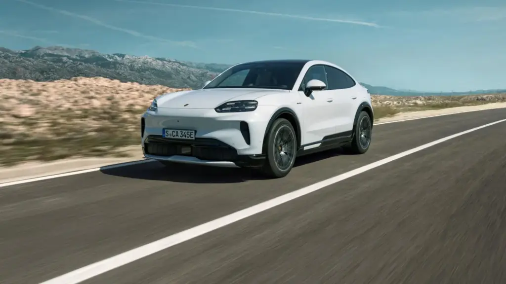 Porsche Cayenne Coupe Electric 31 Motor16