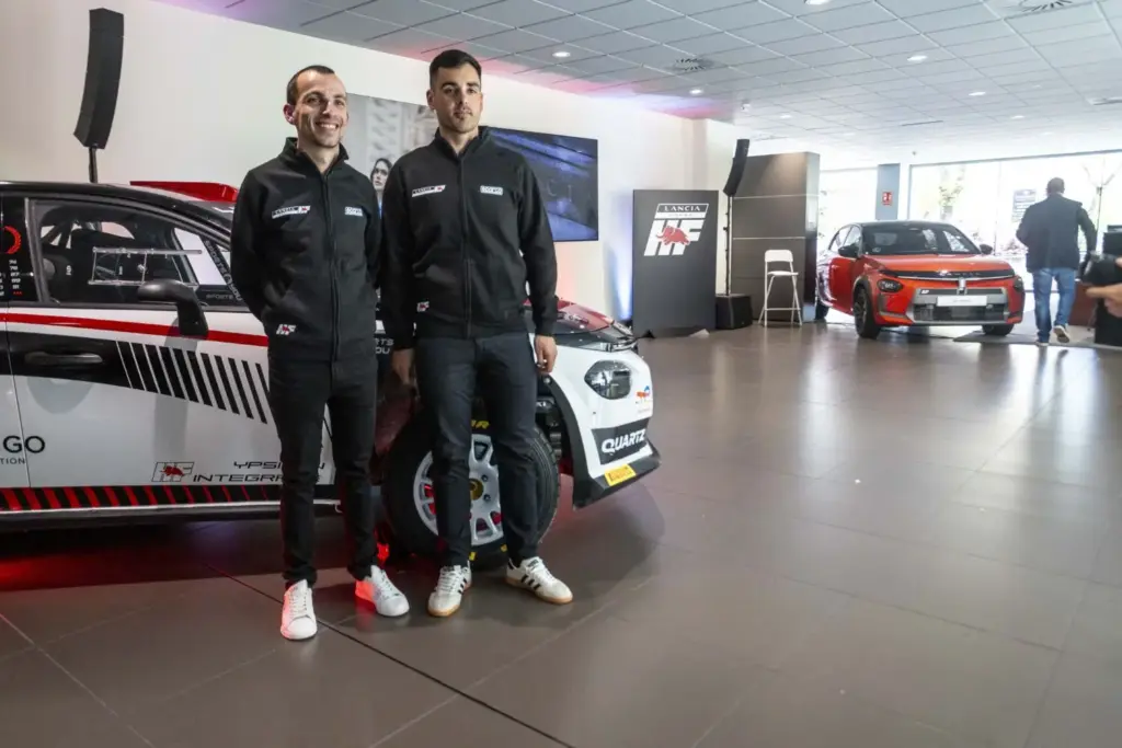 Presentacion Lancia Corse Espana 38 Motor16