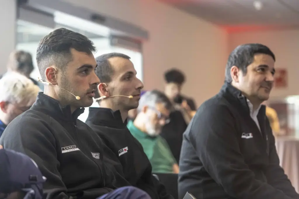 Presentacion Lancia Corse Espana 5 Motor16