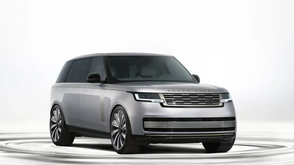 RANGE ROVER SV ULTRA 19 Motor16