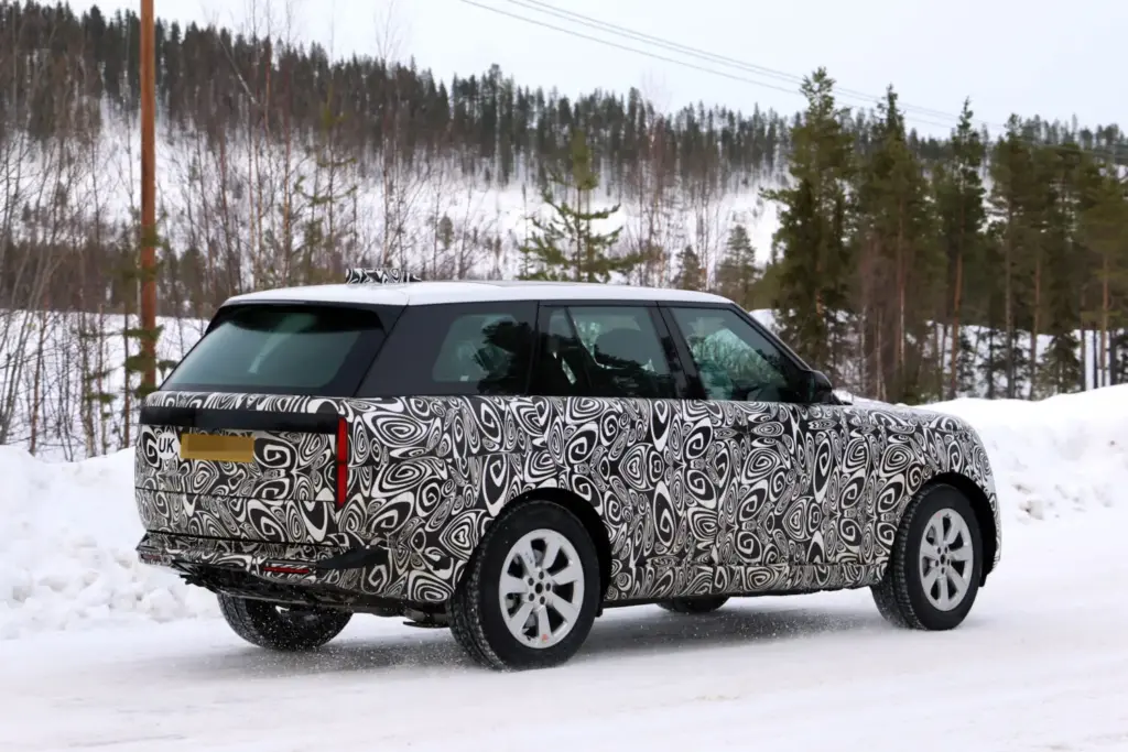 Range Rover 2027 13 Motor16