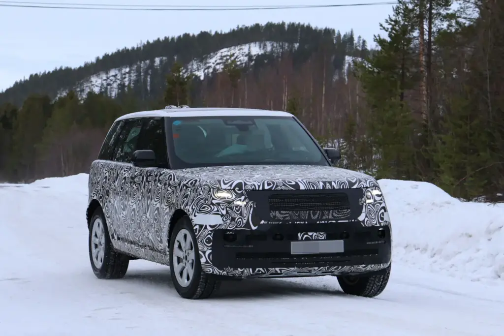 Range Rover 2027 5 Motor16