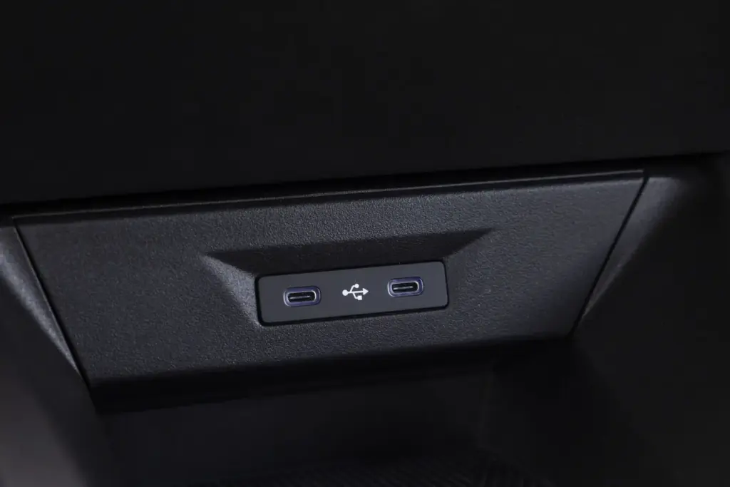 Renault Clio techno full hybrid E Tech 160 CV 15 Motor16