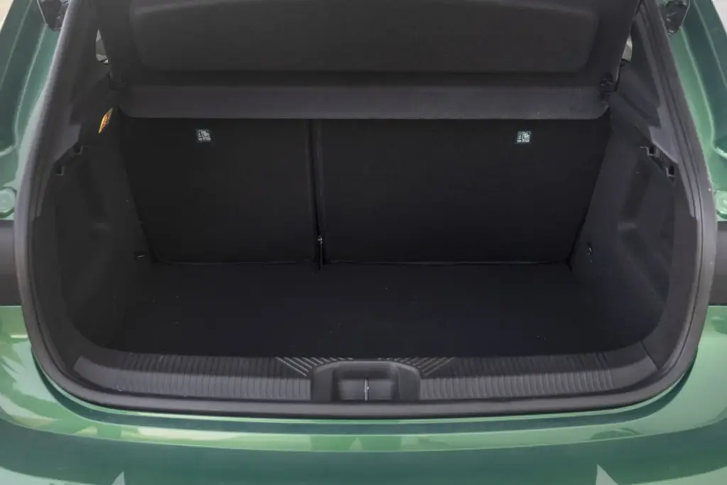 Renault Clio techno full hybrid E Tech 160 CV 7 Motor16