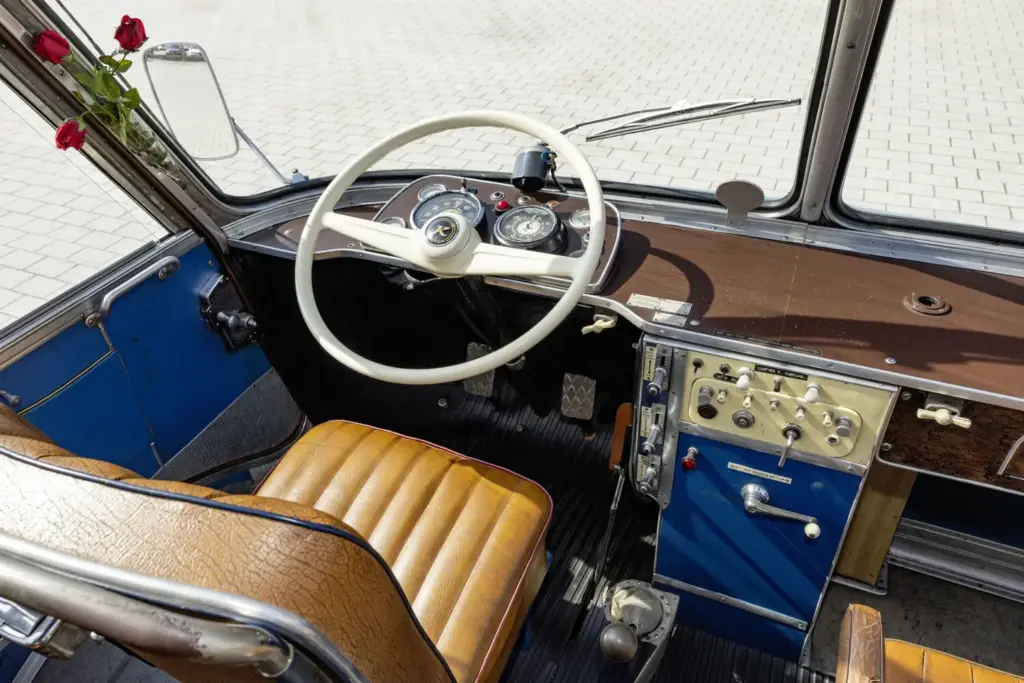 SETRA 75 ANIVERSARIO 5 Motor16