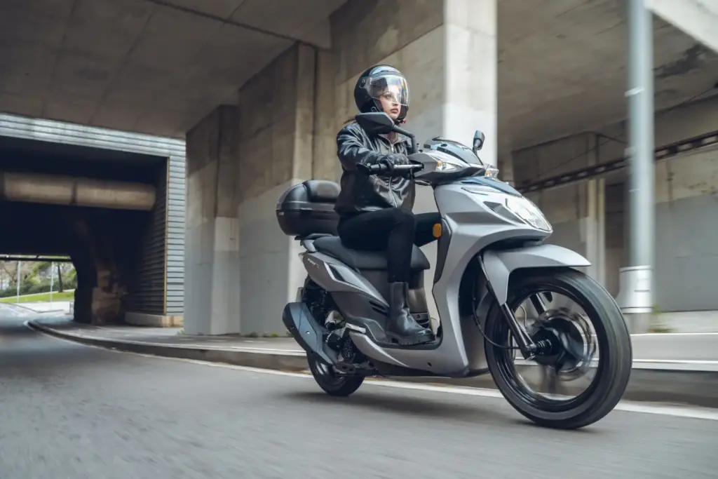 SYM Symphony SR 125 CBS 2026 11 Motor16