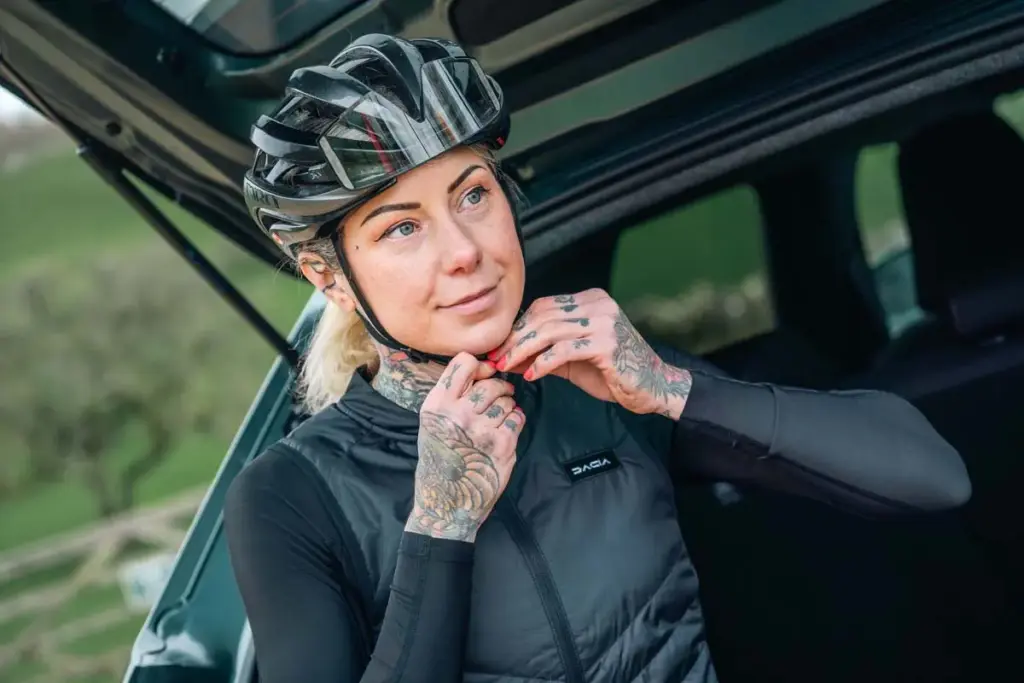 Sarah Ruggins record ciclista dacia11 Motor16