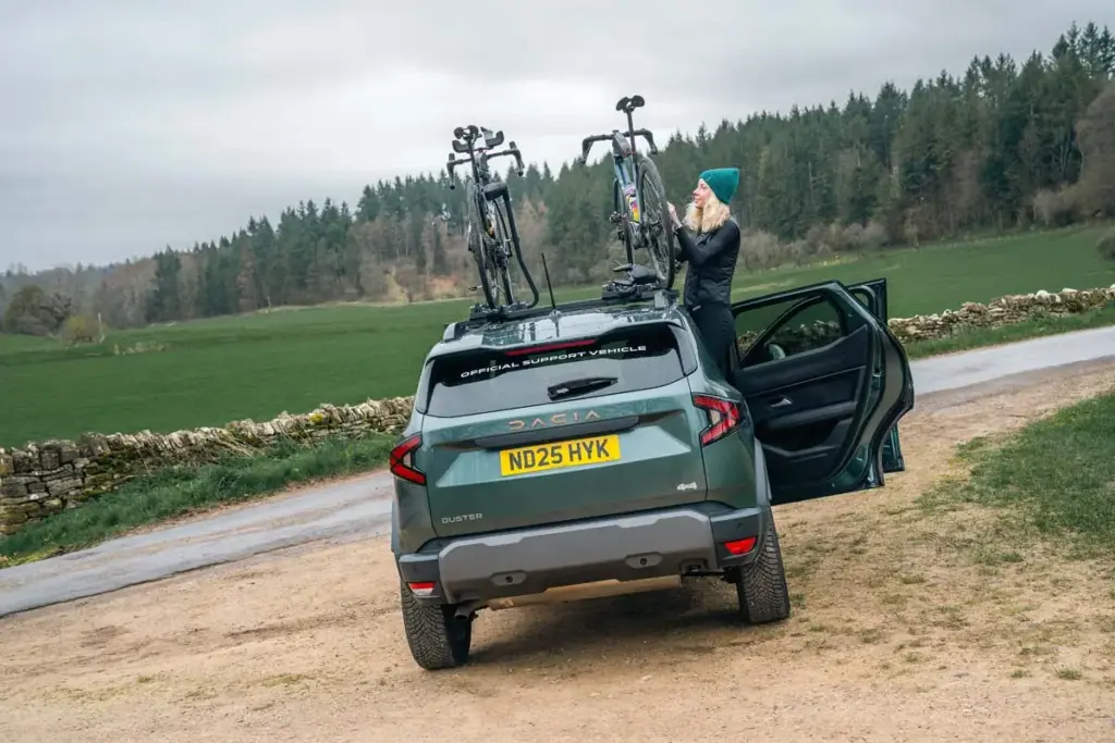 Sarah Ruggins record ciclista dacia3 Motor16